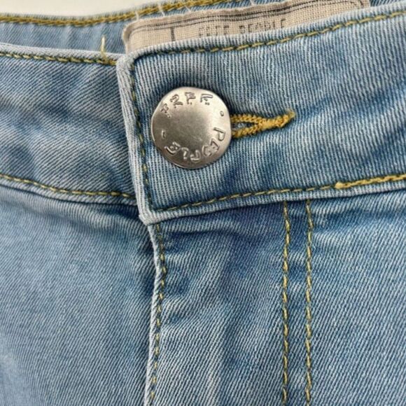 Free People "Just Float On" Flare Bell Bottom Jeans Bermondsey Blue Size 27 - Picture 6 of 15